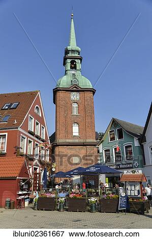"St. Nicholas Church, Aurora Restaurant, Landarztkneipe pub, Deekelsen, in Kappeln, Schleswig-Holstein, Germany, Europe" View Large Photo Image Stock Photo - "St. Nicholas Church, Aurora Restaurant, Landarztkneipe pub, Deekelsen, in Kappeln, Schleswig-Holstein, Germany, Europe". Fotosearch