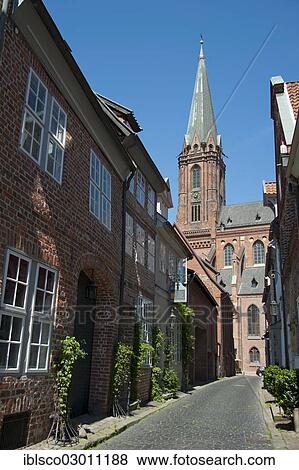 Stock Photo - "St Nicolai Church, historic center, Luneburg, Lower Saxony, Germany, Europe". Fotosearch