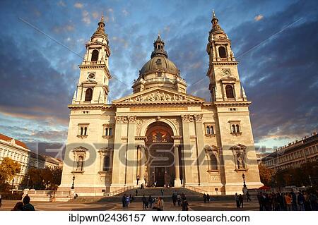 Stock Photo - "St Stephen's Basilica, Szent Istvan Bazilika, neo-classical building, Budapest, Hungary, Europe". Fotosearch