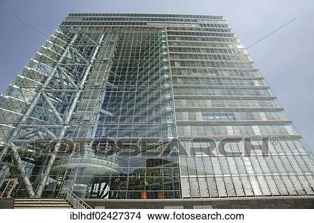 Picture - "Stadttor skyscraper, seat of the state-chancellery of the Prime ministers of North Rhine-Westphalia, Duesseldorf, North Rhine-Westphalia, Germany, Europe". Fotosearch