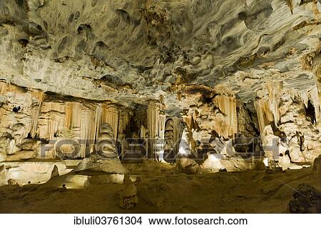 "Stalactites and stalagmites in Van Zyl's Hall inside the Cango Caves, Oudtshoorn, Western Cape, South Africa, Africa" View Large Photo Image Picture - "Stalactites and stalagmites in Van Zyl's Hall inside the Cango Caves, Oudtshoorn, Western Cape, South Africa, Africa". Fotosearch