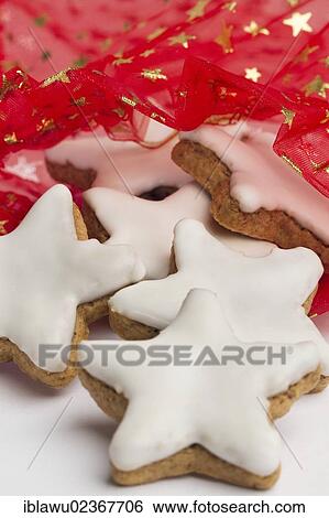 Star-shaped cinnamon cookies View Large Photo Image Stock Photograph - Star-shaped cinnamon cookies. Fotosearch