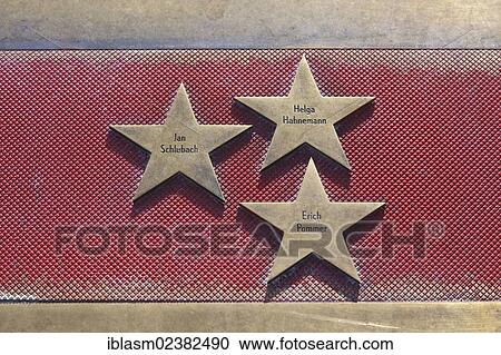"Stars, Jan Schlubach, Helga Hahnemann, Erich Pommer, Boulevard of Stars, Potsdamer Platz, Berlin, Germany, Europe" View Large Photo Image Stock Image - "Stars, Jan Schlubach, Helga Hahnemann, Erich Pommer, Boulevard of Stars, Potsdamer Platz, Berlin, Germany, Europe". Fotosearch