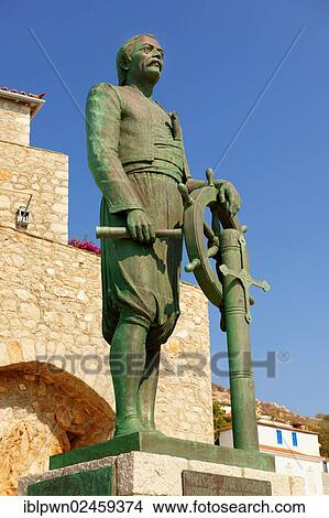 "Statue of Admiral Andreas Miaoulis, leader of the fleet in the 1821 Greek Revolution of Independance, Hydra, Saronic Islands, Greece, Europe" View Large Photo Image Picture - "Statue of Admiral Andreas Miaoulis, leader of the fleet in the 1821 Greek Revolution of Independance, Hydra, Saronic Islands, Greece, Europe". Fotosearch
