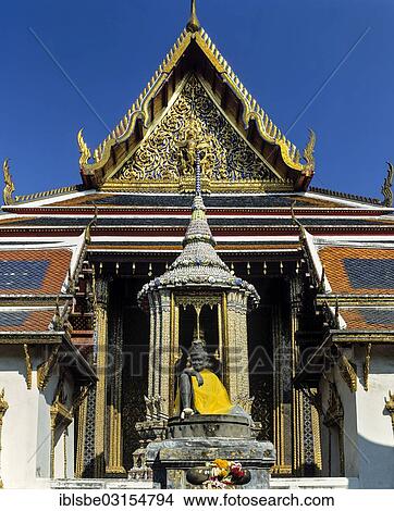 Picture - "Statue of Hermit Doctor Cheewaka Komarapach, Wat Phra Kaeo Temple, Royal Palace, Bangkok, Central Thailand, Thailand, Asia". Fotosearch