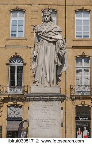 Stock Image - "Statue of King Rene I, Cours Mirabeau, Aix-en-Provence, Bouches-du-Rhone, Provence-Alpes-Cote d'Azur, France, Europe". Fotosearch