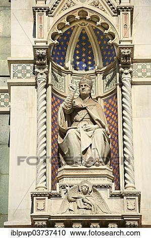 "Statue of Pope Eugene IV on the facade of the Duomo of Florence, Cattedrale di Santa Maria del Fiore, Florence, Tuscany, Italy, Europe" View Large Photo Image Stock Image - "Statue of Pope Eugene IV on the facade of the Duomo of Florence, Cattedrale di Santa Maria del Fiore, Florence, Tuscany, Italy, Europe". Fotosearch