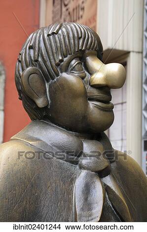 "Statue of """"Schael"""", an original Cologne character, Cologne, North Rhine-Westphalia, Germany, Europe, PublicGround, Europe" View Large Photo Image Picture - "Statue of """"Schael"""", an original Cologne character, Cologne, North Rhine-Westphalia, Germany, Europe, PublicGround, Europe". Fotosearch