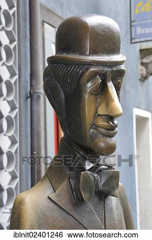 Stock Photograph - "Statue of """"Tuennes"""", original Cologne character, Cologne, North Rhine-Westphalia, Germany, Europe, PublicGround, Europe". Fotosearch