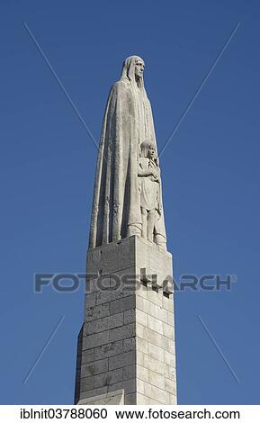 "Statue on the Pont de la Tournelle bridge, Paris, Ile-de-France, France, Europe" View Large Photo Image Stock Image - "Statue on the Pont de la Tournelle bridge, Paris, Ile-de-France, France, Europe". Fotosearch