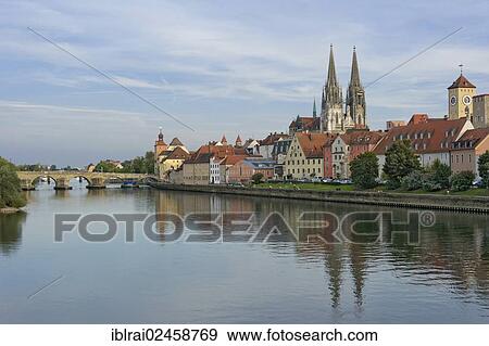 "Steinerne Bruecke stone bridge, Brueckentor gate, St. Peter's Cathedral, Town Hall, Danube River, Regensburg, Upper Palatinate, Bavaria, Germany, Europe" View Large Photo Image Stock Photo - "Steinerne Bruecke stone bridge, Brueckentor gate, St. Peter's Cathedral, Town Hall, Danube River, Regensburg, Upper Palatinate, Bavaria, Germany, Europe". Fotosearch