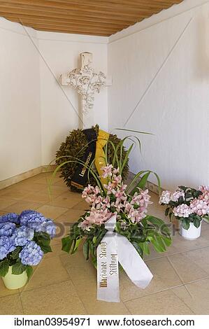 "Strauss-crypt, grave of Marianne and Franz Josef Strauss, Rott am Inn, Upper Bavaria, Bavaria, Germany, Europe" View Large Photo Image Stock Image - "Strauss-crypt, grave of Marianne and Franz Josef Strauss, Rott am Inn, Upper Bavaria, Bavaria, Germany, Europe". Fotosearch