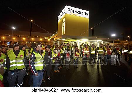 Stock Photo - "Strike in the Amazon distribution center, Koblenz, Rhineland-Palatinate, Germany, Europe". Fotosearch