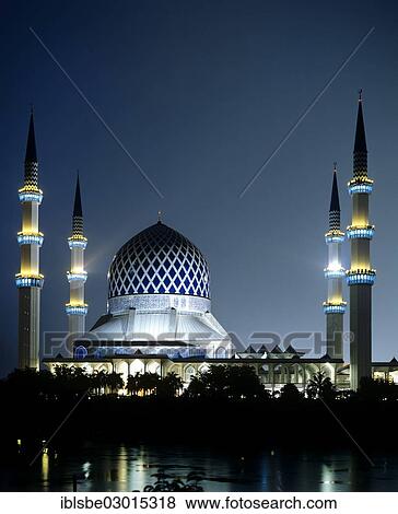 "Sultan Salahuddin Abdul Aziz Shah Mosque, illuminated dome and minarets, Night Scene, Shah Alam, Selangor, Sudostasien, Malaysia, Asia" View Large Photo Image Stock Photo - "Sultan Salahuddin Abdul Aziz Shah Mosque, illuminated dome and minarets, Night Scene, Shah Alam, Selangor, Sudostasien, Malaysia, Asia". Fotosearch