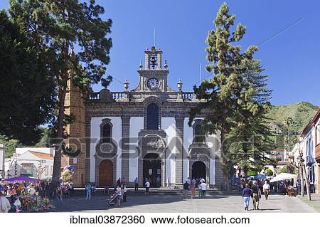 "Sunday market at the Basilica de Nuestra Senora del Pino, Teror, Gran Canaria, Canary Islands, Spain, Europe" View Large Photo Image Stock Image - "Sunday market at the Basilica de Nuestra Senora del Pino, Teror, Gran Canaria, Canary Islands, Spain, Europe". Fotosearch