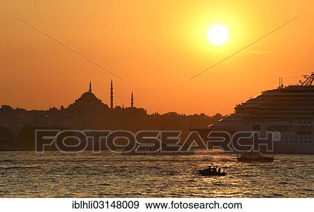 "Sunset on the Bosphorus, Sueleymaniye Mosque, from Uskudar, Istanbul, European side, Istanbul Province, Turkey, European side, Europe" View Large Photo Image Stock Photo - "Sunset on the Bosphorus, Sueleymaniye Mosque, from Uskudar, Istanbul, European side, Istanbul Province, Turkey, European side, Europe". Fotosearch