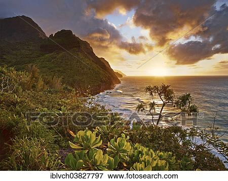 "Sunset on the Napali Coast, Kaua'i, Hawaii, USA" View Large Photo Image Stock Photo - "Sunset on the Napali Coast, Kaua'i, Hawaii, USA". Fotosearch