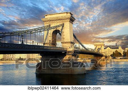 "Szecheni Lanchid Chain Bridge, suspension bridge over the Danube betwen Buda and Pest, Budapest, Hungary, Europe" View Large Photo Image Picture - "Szecheni Lanchid Chain Bridge, suspension bridge over the Danube betwen Buda and Pest, Budapest, Hungary, Europe". Fotosearch