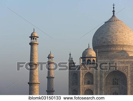 Stock Image - "Taj Mahal, mausoleum, UNESCO World Heritage Site, morning light, Agra, Uttar Pradesh, India, Asia". Fotosearch