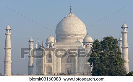 Stock Photo - "Taj Mahal, UNESCO World Cultural Heritage Site, Agra, Uttar Pradesh, India, Asia". Fotosearch