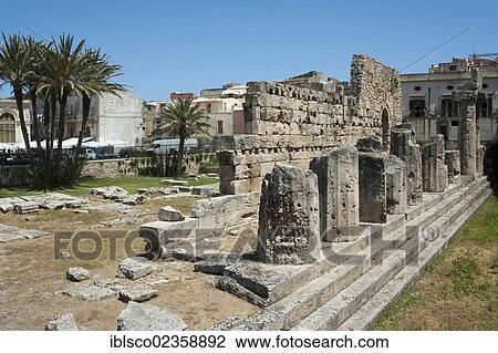 Stock Image - "Temple of Apollo, Syracuse, Ortygia or Ortigia, Sicily, Italy, Europe". Fotosearch