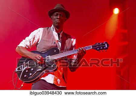 "The American singer and songwriter Keb Mo, performing live at the Blue Balls Festival, Lucerne, Switzerland, Europe" View Large Photo Image Stock Image - "The American singer and songwriter Keb Mo, performing live at the Blue Balls Festival, Lucerne, Switzerland, Europe". Fotosearch