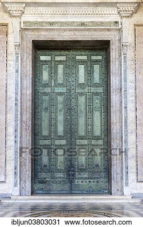 "The bronze doors of the main entrance, originals from the Curia Iulia, Senate House in the Imperial Forum, basilica San Giovanni in Laterano, Papal Archbasilica of St. John Lateran, Rome, Lazio, Italy, Europe" View Large Photo Image Stock Image - "The bronze doors of the main entrance, originals from the Curia Iulia, Senate House in the Imperial Forum, basilica San Giovanni in Laterano, Papal Archbasilica of St. John Lateran, Rome, Lazio, Italy, Europe". Fotosearch