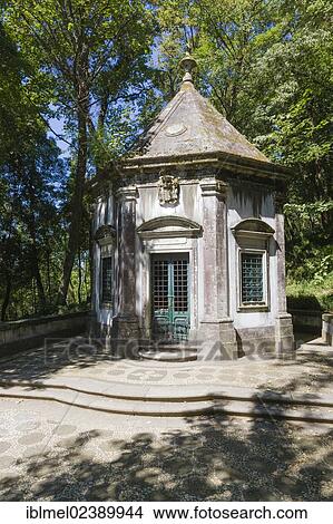"The Chapel, Escadorio do Portico, Portico Staircase, Santuario do Bom Jesus do Monte, Good Jesus of the Mount sanctuary, Tenoes, Braga, Cavado, Norte, Portugal, Europe" View Large Photo Image Picture - "The Chapel, Escadorio do Portico, Portico Staircase, Santuario do Bom Jesus do Monte, Good Jesus of the Mount sanctuary, Tenoes, Braga, Cavado, Norte, Portugal, Europe". Fotosearch