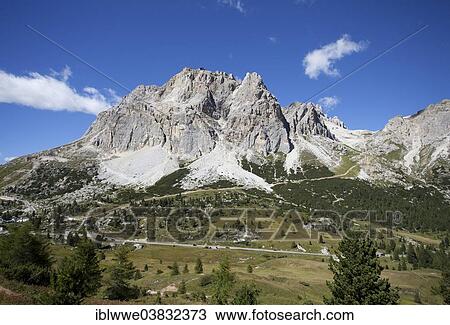"The Dolomites and the Tofane mountain group, Lagazuoi mountain in the middle, Falzarego Pass, Veneto region, province of Belluno, Italy, Europe" View Large Photo Image Stock Image - "The Dolomites and the Tofane mountain group, Lagazuoi mountain in the middle, Falzarego Pass, Veneto region, province of Belluno, Italy, Europe". Fotosearch