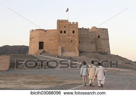 "The Fort of Fujairah, Naher Osten, Fujairah, Emirat Fujairah, United Arab Emirates, Asia" View Large Photo Image Stock Photograph - "The Fort of Fujairah, Naher Osten, Fujairah, Emirat Fujairah, United Arab Emirates, Asia". Fotosearch
