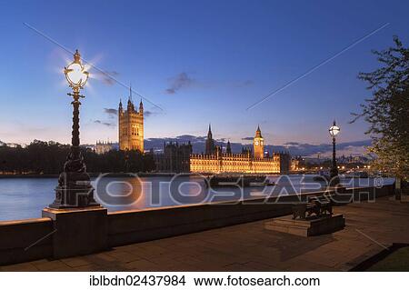 "The Houses of Parliament, Palace of Westminster, at night, dusk, London, England, United Kingdom, Europe" View Large Photo Image Picture - "The Houses of Parliament, Palace of Westminster, at night, dusk, London, England, United Kingdom, Europe". Fotosearch