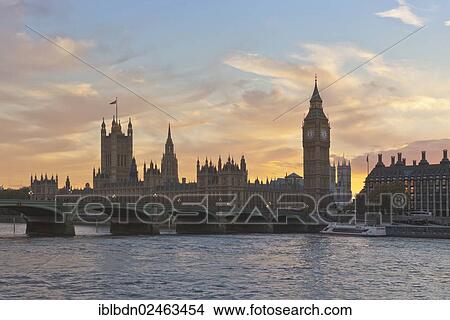 "The Houses of Parliament, Palace of Westminster, and Westminster Bridge at dusk, London, United Kingdom, Europe" View Large Photo Image Picture - "The Houses of Parliament, Palace of Westminster, and Westminster Bridge at dusk, London, United Kingdom, Europe". Fotosearch