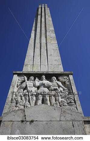 Picture - "The Hurea, Closca and Crisan obelisk at the entrance to the fortress of Alba Iulia, Balgrad or Karlsburg, Alba Iulia, Balgrad, deutsch Karlsburg, Alba Iulia, Balgrad, Karlsburg, Siebenburgen, Romania, Europe". Fotosearch