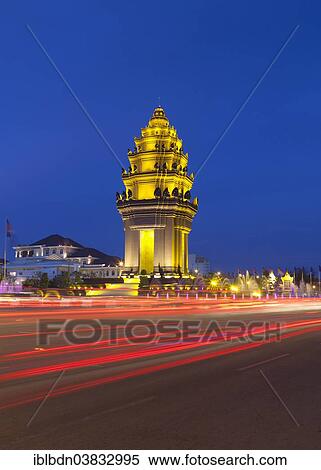Stock Photography - "The Independence Monument, Phnom Penh, Cambodia, Asia". Fotosearch