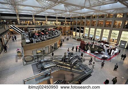 "The Landmark, courtyard to the office and shopping centre, Chung Wan, Central District, Hong Kong Island, Hong Kong, China, Asia" View Large Photo Image Stock Image - "The Landmark, courtyard to the office and shopping centre, Chung Wan, Central District, Hong Kong Island, Hong Kong, China, Asia". Fotosearch