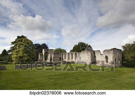 Stock Photograph - "The medieval ruin of Bishop's Waltham Palace, Hampshire, England, United Kingdom, Europe". Fotosearch
