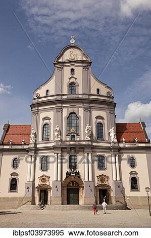 Stock Photography - "The neo-baroque Basilica of St. Anna in the pilgrimage town Altotting, Upper Bavaria, Bavaria, Germany, Europe". Fotosearch