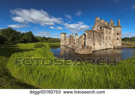 "The ruins of Caerlaverock Castle, nahe Dumfries, Dumfries and Galloway, Scotland, United Kingdom, Europe" View Large Photo Image Stock Image - "The ruins of Caerlaverock Castle, nahe Dumfries, Dumfries and Galloway, Scotland, United Kingdom, Europe". Fotosearch