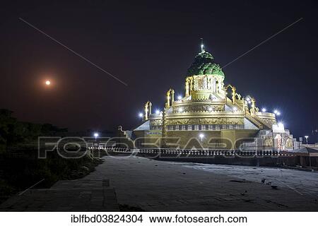 "The Temple of 108 Jains, Palitana temples, Mount Shatrunjaya, Palitana, Gujarat, India, Asia" View Large Photo Image Picture - "The Temple of 108 Jains, Palitana temples, Mount Shatrunjaya, Palitana, Gujarat, India, Asia". Fotosearch