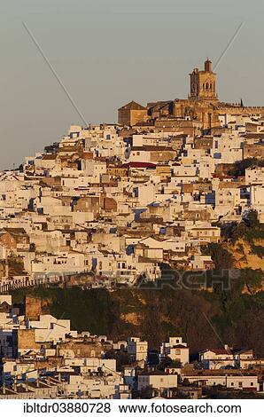 "The White Town of Arcos de la Frontera, in the early morning light, Arcos de la Frontera, Cadiz province, Andalusia, Spain, Europe" View Large Photo Image Stock Photo - "The White Town of Arcos de la Frontera, in the early morning light, Arcos de la Frontera, Cadiz province, Andalusia, Spain, Europe". Fotosearch