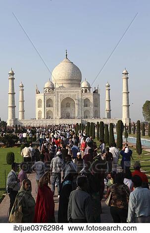 "Tourists in front of the Taj Mahal, Agra, Uttar Pradesh, India, Asia" View Large Photo Image Picture - "Tourists in front of the Taj Mahal, Agra, Uttar Pradesh, India, Asia". Fotosearch
