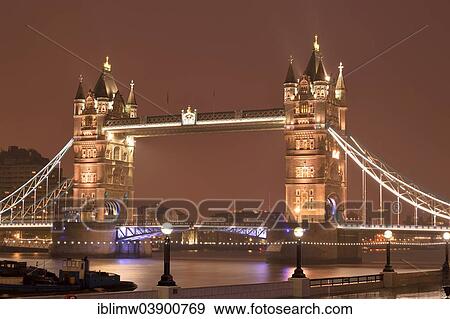 Stock Photo - "Tower Bridge at night, London, England, United Kingdom, Europe". Fotosearch