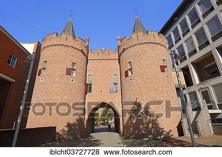 "Town gate, Sabelspoort, Arnhem, Gelderland, The Netherlands, Europe" View Large Photo Image Stock Photo - "Town gate, Sabelspoort, Arnhem, Gelderland, The Netherlands, Europe". Fotosearch