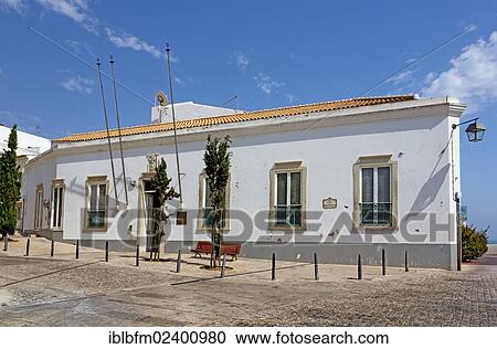 "Town hall, Albufeira, Algarve, Portugal, Europe" View Large Photo Image Stock Image - "Town hall, Albufeira, Algarve, Portugal, Europe". Fotosearch