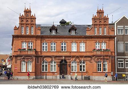 "Town hall, Heiligenhafen, Schleswig-Holstein, Germany, Europe" View Large Photo Image Stock Photo - "Town hall, Heiligenhafen, Schleswig-Holstein, Germany, Europe". Fotosearch