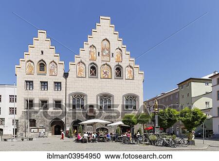 "Town hall, Marienplatz, moated castle a. Inn, Upper Bavaria, Bavaria, Germany, Europe" View Large Photo Image Stock Image - "Town hall, Marienplatz, moated castle a. Inn, Upper Bavaria, Bavaria, Germany, Europe". Fotosearch