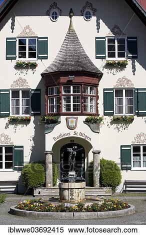 "Town Hall, Mozart's Fountain, Marktplatz square, St. Gilgen, Salzkammergut, Austria, Europe" View Large Photo Image Stock Photography - "Town Hall, Mozart's Fountain, Marktplatz square, St. Gilgen, Salzkammergut, Austria, Europe". Fotosearch
