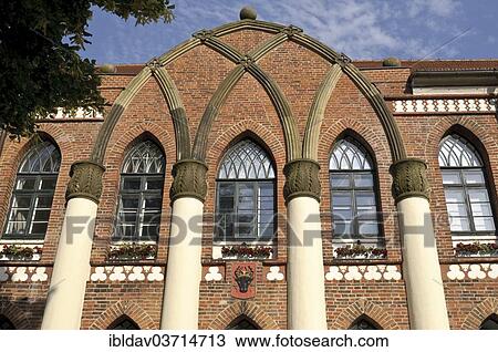 "Town hall, Parchim, Mecklenburg-Western Pomerania, Germany, Europe" View Large Photo Image Stock Image - "Town hall, Parchim, Mecklenburg-Western Pomerania, Germany, Europe". Fotosearch
