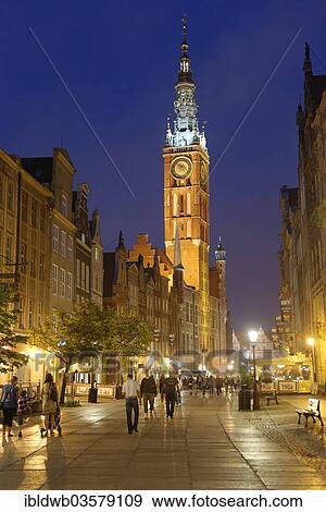 "Town hall seen from Dluga Street, Long Street, Gdansk, Pomeranian Voivodeship, Poland, Europe" View Large Photo Image Stock Photo - "Town hall seen from Dluga Street, Long Street, Gdansk, Pomeranian Voivodeship, Poland, Europe". Fotosearch