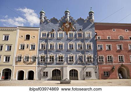 "Town square and the Stadtsaal, a former Government, Burghausen, Upper Bavaria, Bavaria, Germany, Europe" View Large Photo Image Stock Photo - "Town square and the Stadtsaal, a former Government, Burghausen, Upper Bavaria, Bavaria, Germany, Europe". Fotosearch